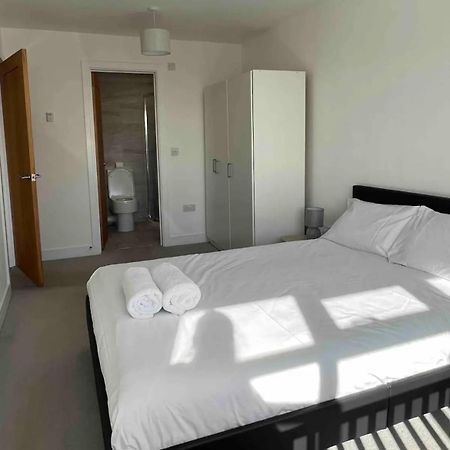 Green 3 Bed Bungalow With En-Suite And Parking Felton  外观 照片