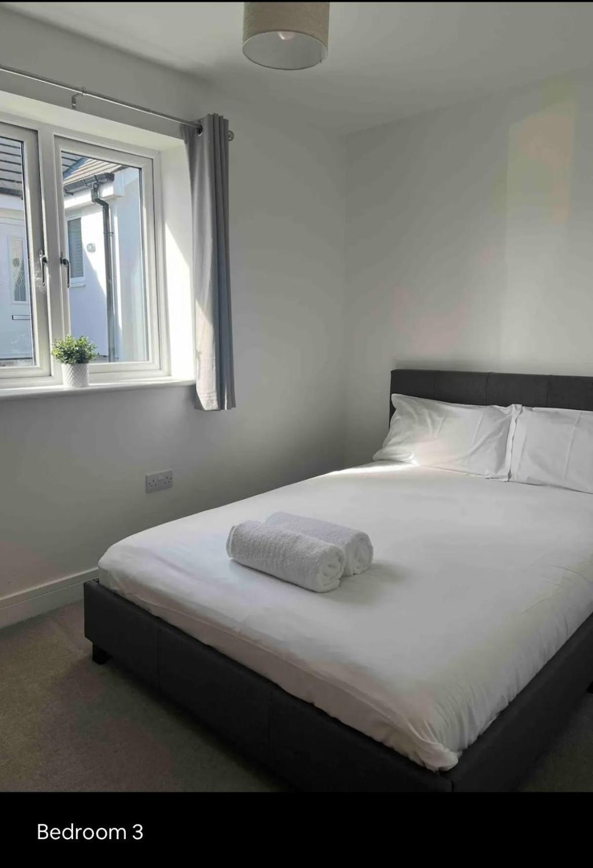 Green 3 Bed Bungalow With En-Suite And Parking Felton  外观 照片